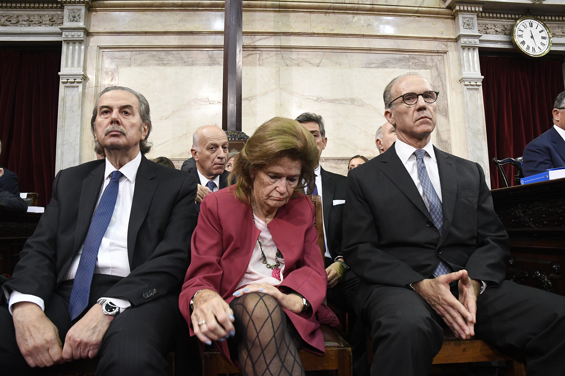 Galeria de imagenes de la noticia IMPORTANTES FIGURAS INSTITUCIONALES EN LA ASAMBLEA QUE RECIBIÓ AL PRESIDENTE 